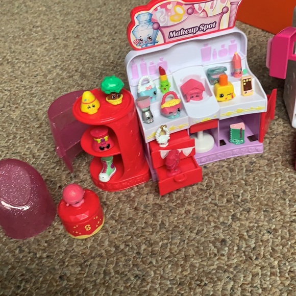 Shopkins!! - Picture 5 of 7